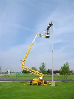 All-terrain boom lift, 4 x 4