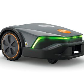 The iMOW® 5 is part of the latest generation of iMOW® robotic mowers from STIHL.